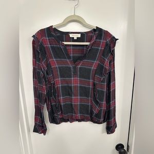 NEW Two by Vince Camuto plaid and ruffle long sleeve top